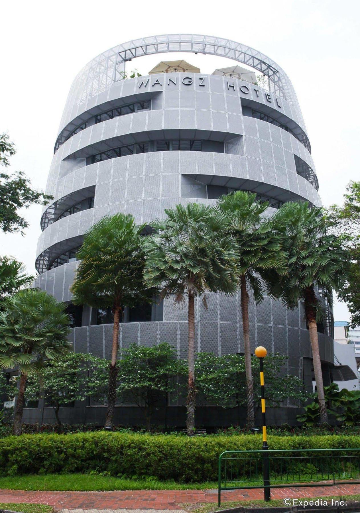 D'hotel 4*